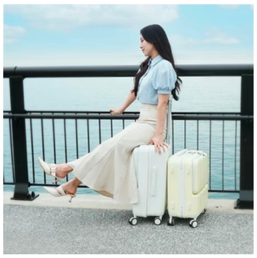 【新品・未使用品】スーツケース 　キャリーケース Mサイズ　ブラック　★★大人気