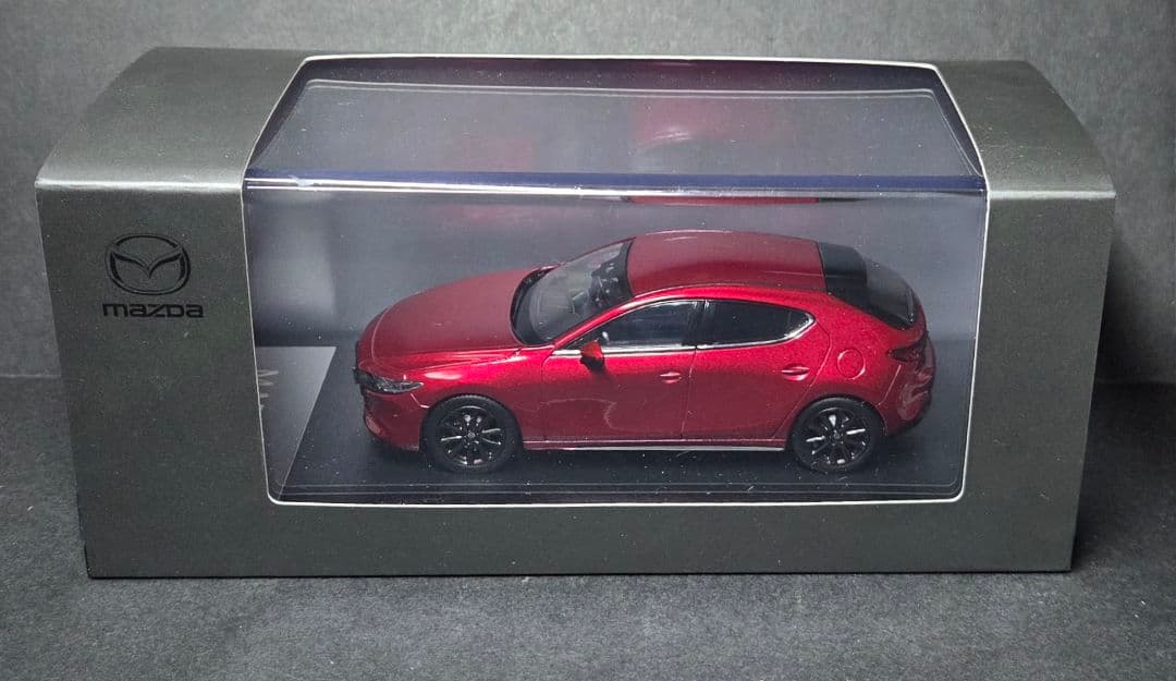 イ*き様 マツダ3 1/43 モデルカー ソウルレッドクリスタルメタリック ディ