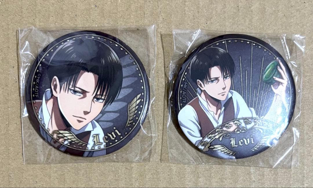 進撃の巨人 リヴァイ　東京駅いちばんプラザ ポップアップストア 缶バッジ