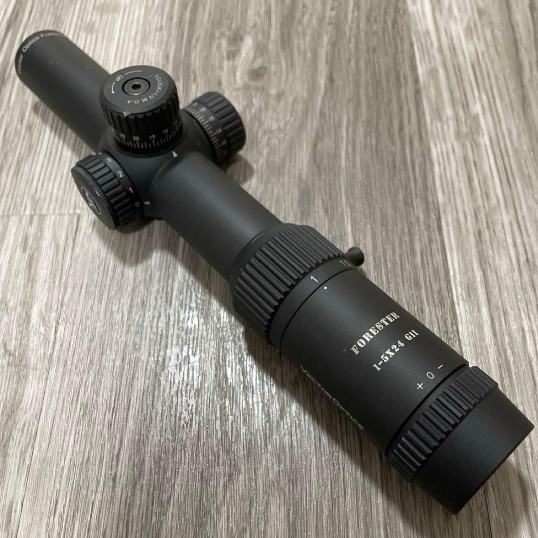 VECTOR OPTICS FORESTER 1-5X24 GENII ベクター