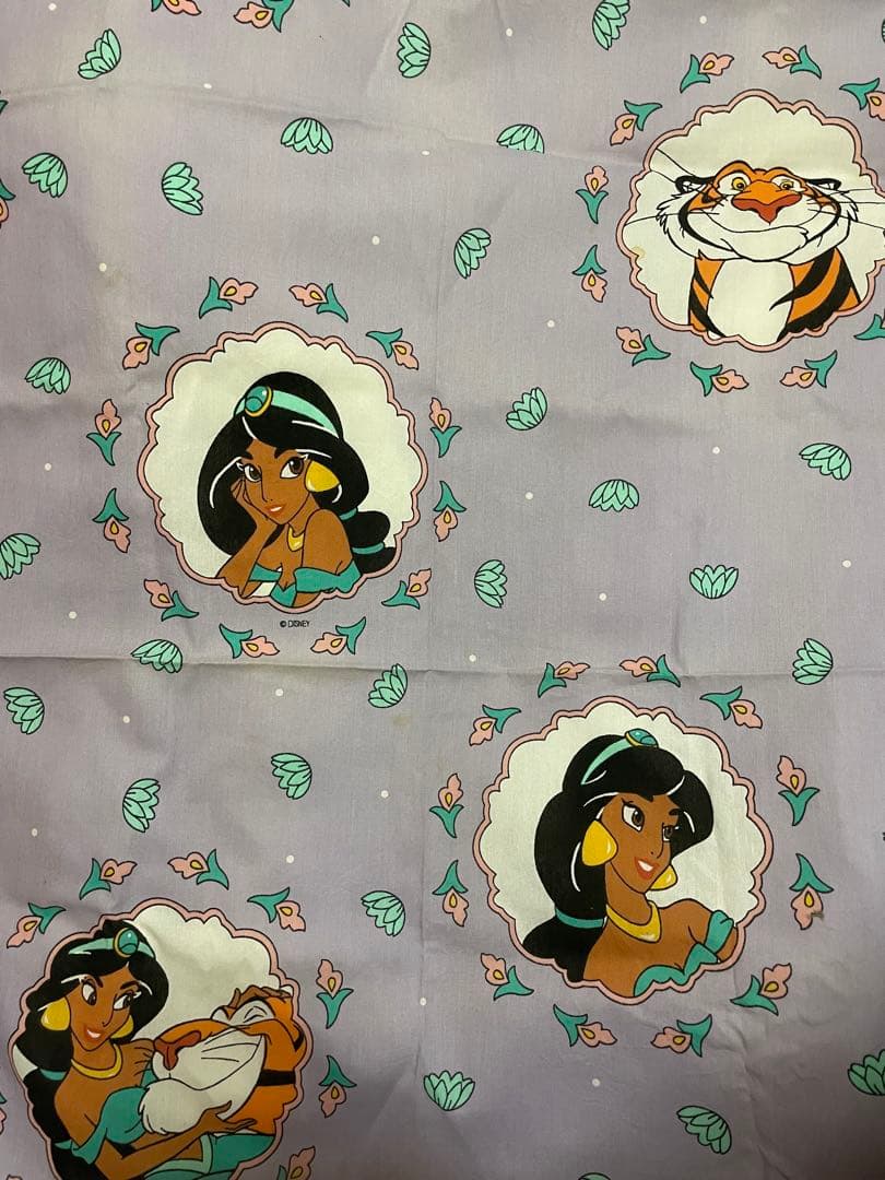 アラジン　ジャスミン　シーツ　リメイク生地