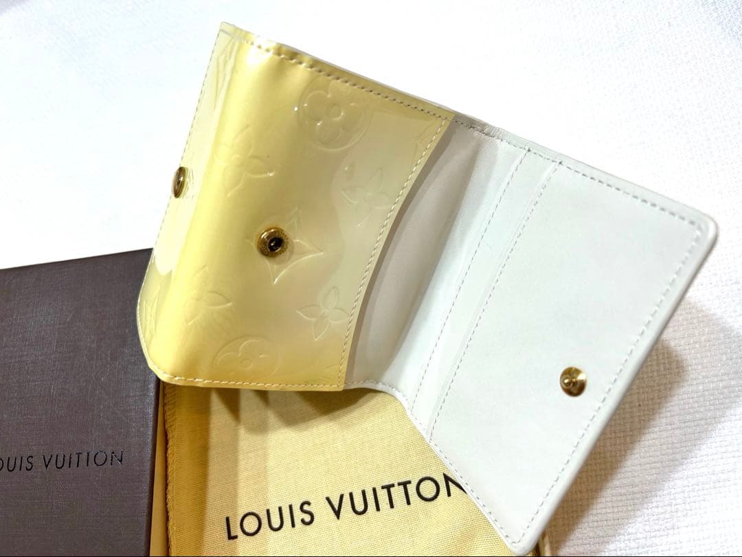 【お値下げ中‼️】✨未使用✨ルイヴィトンヴェルニ財布ラドローカードケース
