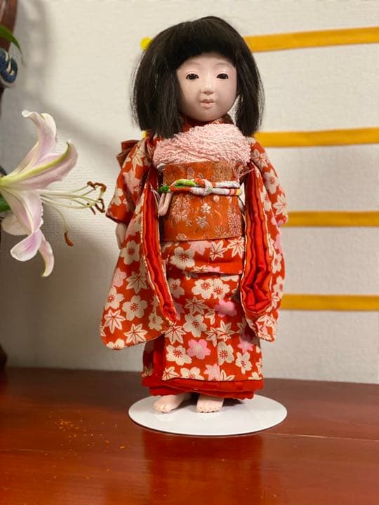 三越特選　(中市松人形)