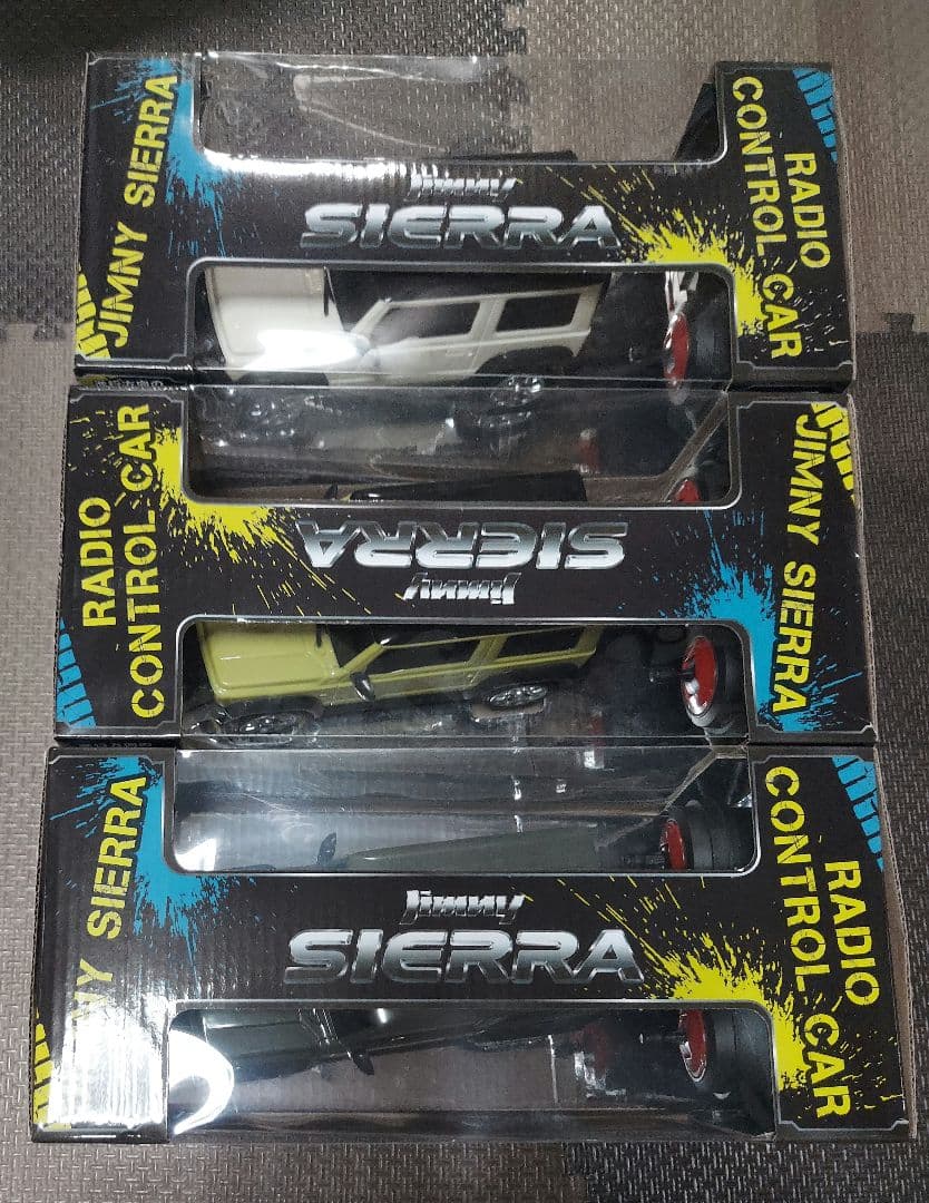 ジムニーシエラ、工事車両、お片付けパトカー、トランスポーターセット