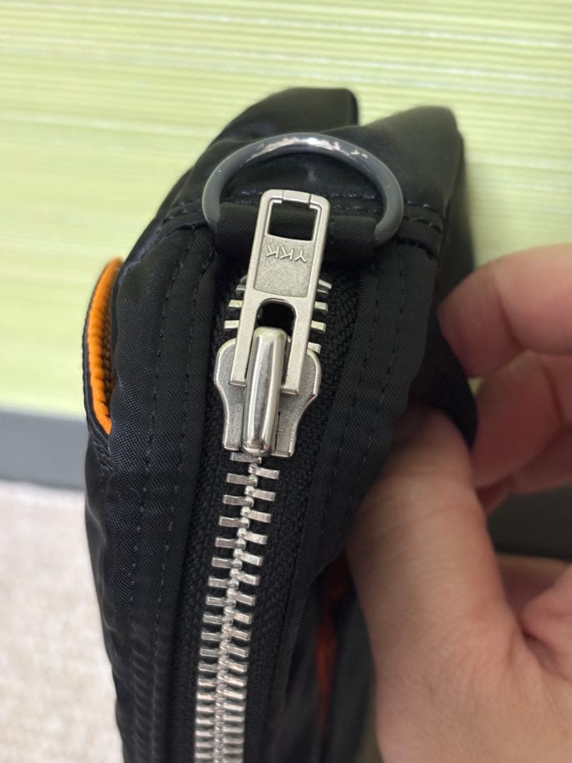 ポーター 　PORTER　　タンカー ハーフムーン ショルダーバッグ