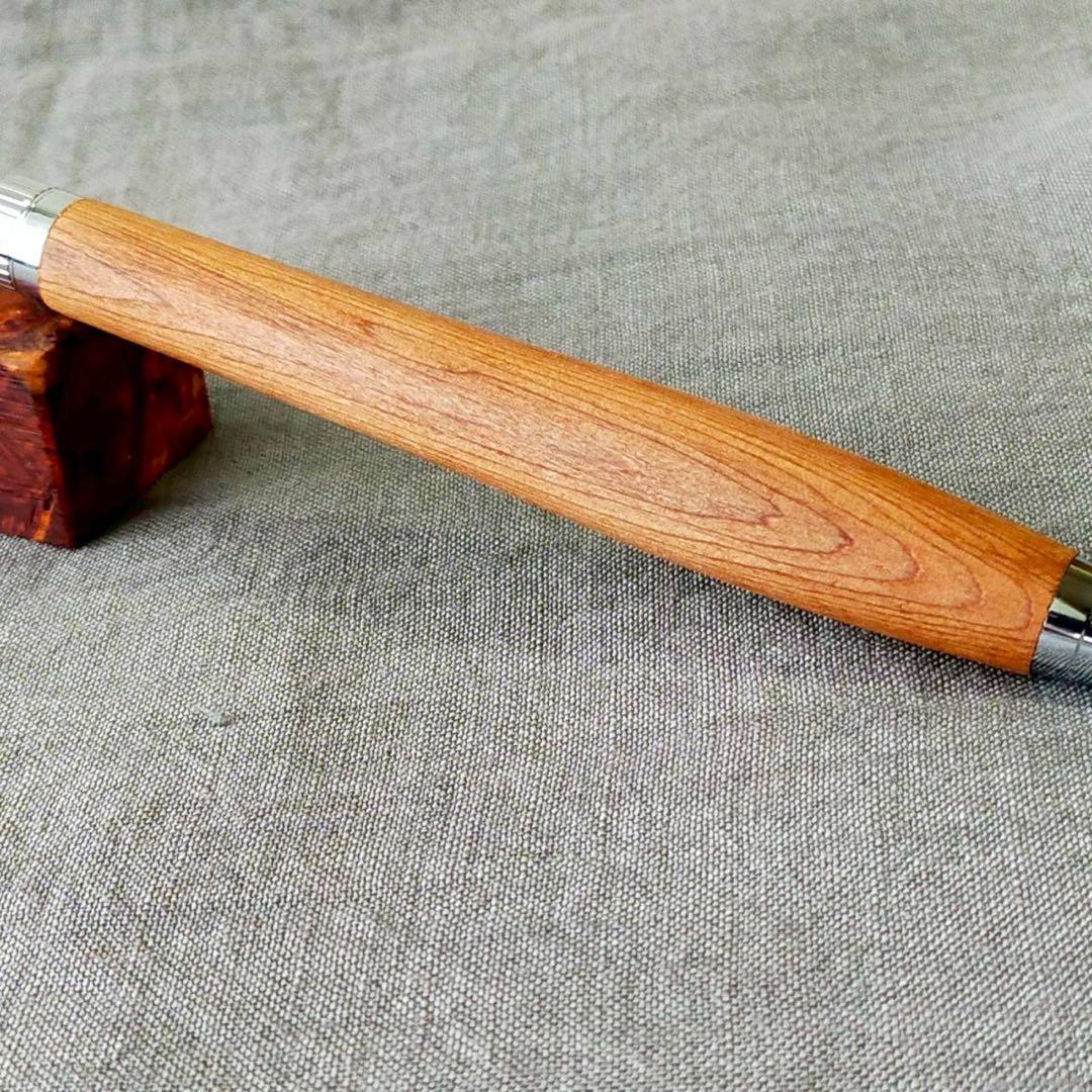 伊勢神宮　御山杉　ハンドメイド　木軸シャープペン　0.5mm　天然木　シルバー
