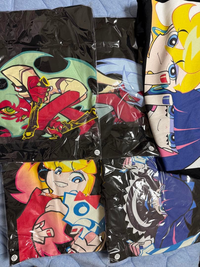 NEW PANTY ＆ STOCKING Tシャツ