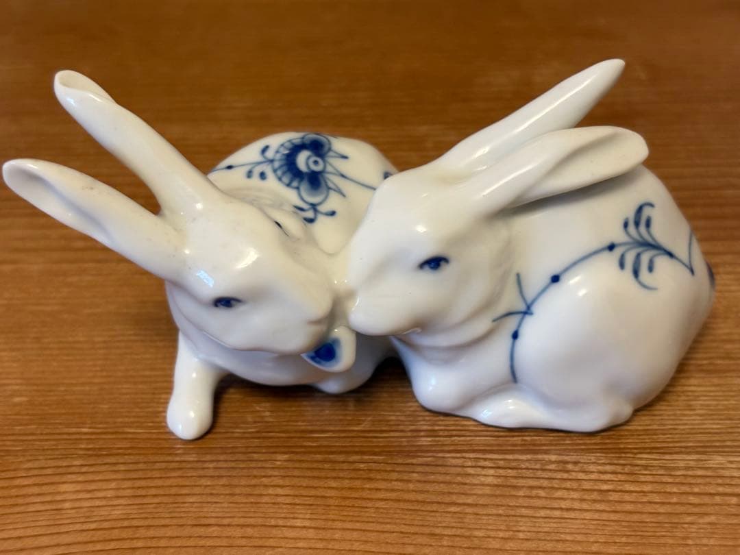 ロイヤルコペンハーゲン フィギュリン ブルーパルメッテ　うさぎ