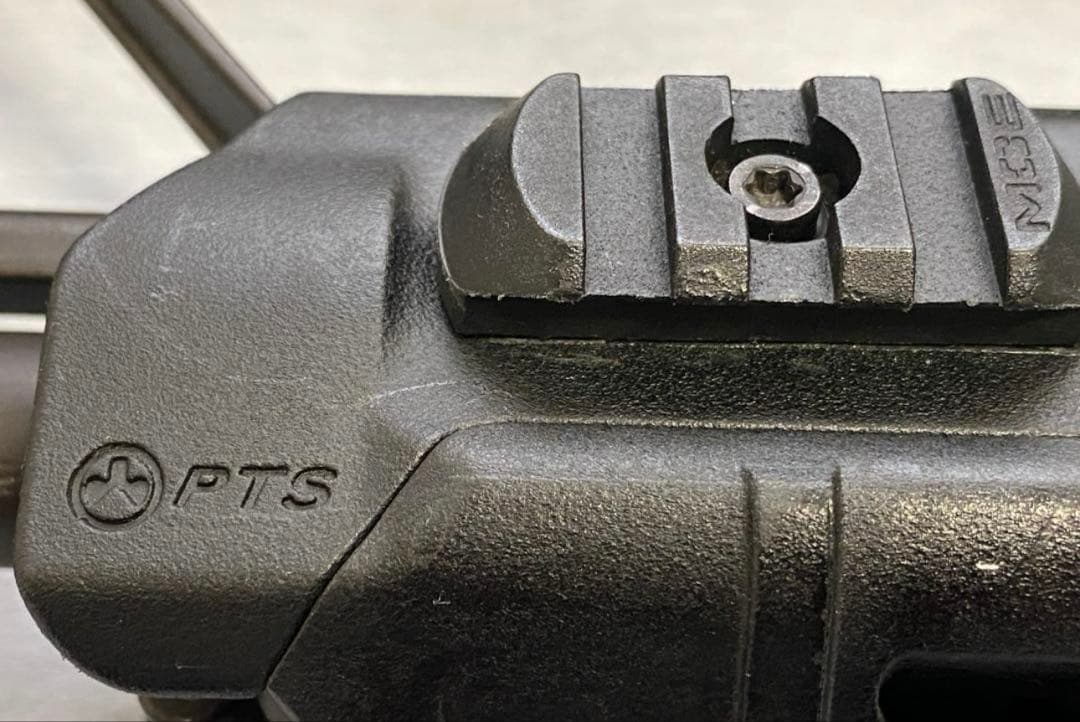 【絶版】KSC 純正 ガスブローバックライフル　マグプル　Magpul