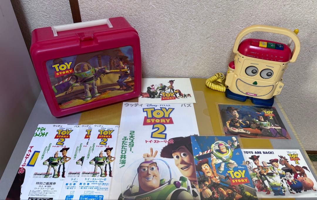 トイストーリー　ミスターマイク ➕ランチボックス　トイストーリー2鑑賞券