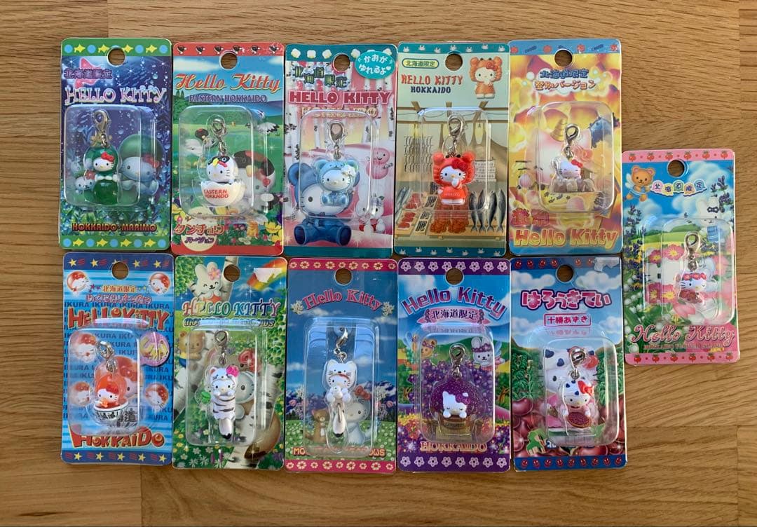 【北海道 レアあり】ご当地キティ ファスナーマスコット 11個セット