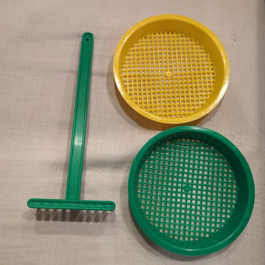 「フックス」プチバケツ じょうろ　スコップ・ふるい・クマデ　お砂場セット