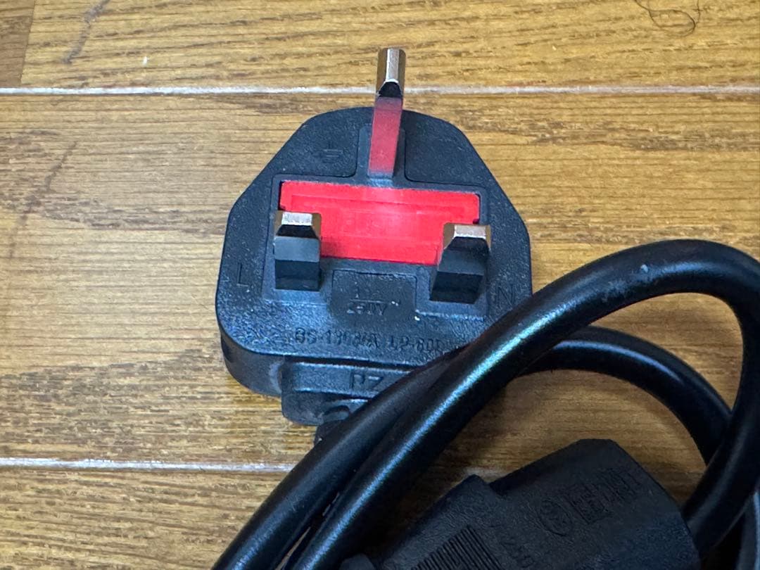 スワロー電機 アップトランス100V→220・230V PAL-1000UE