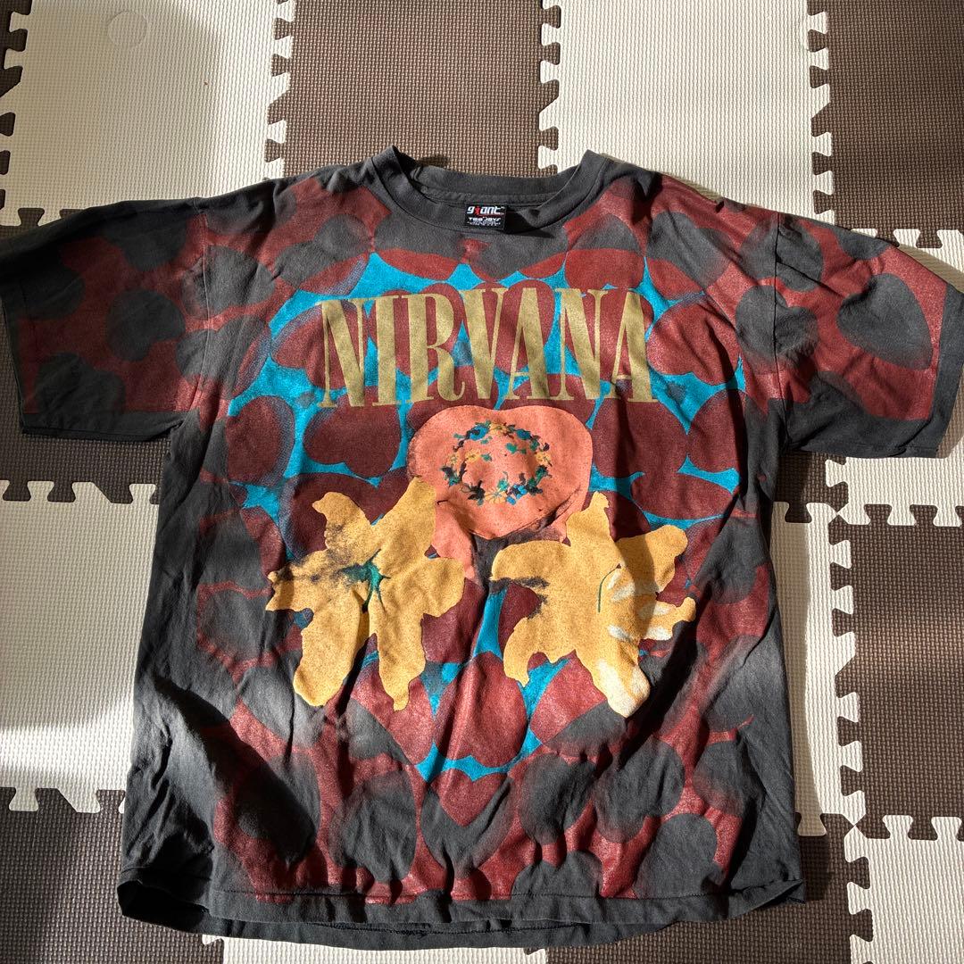 NIRVANA Tシャツ XL ハートシェイプボックス