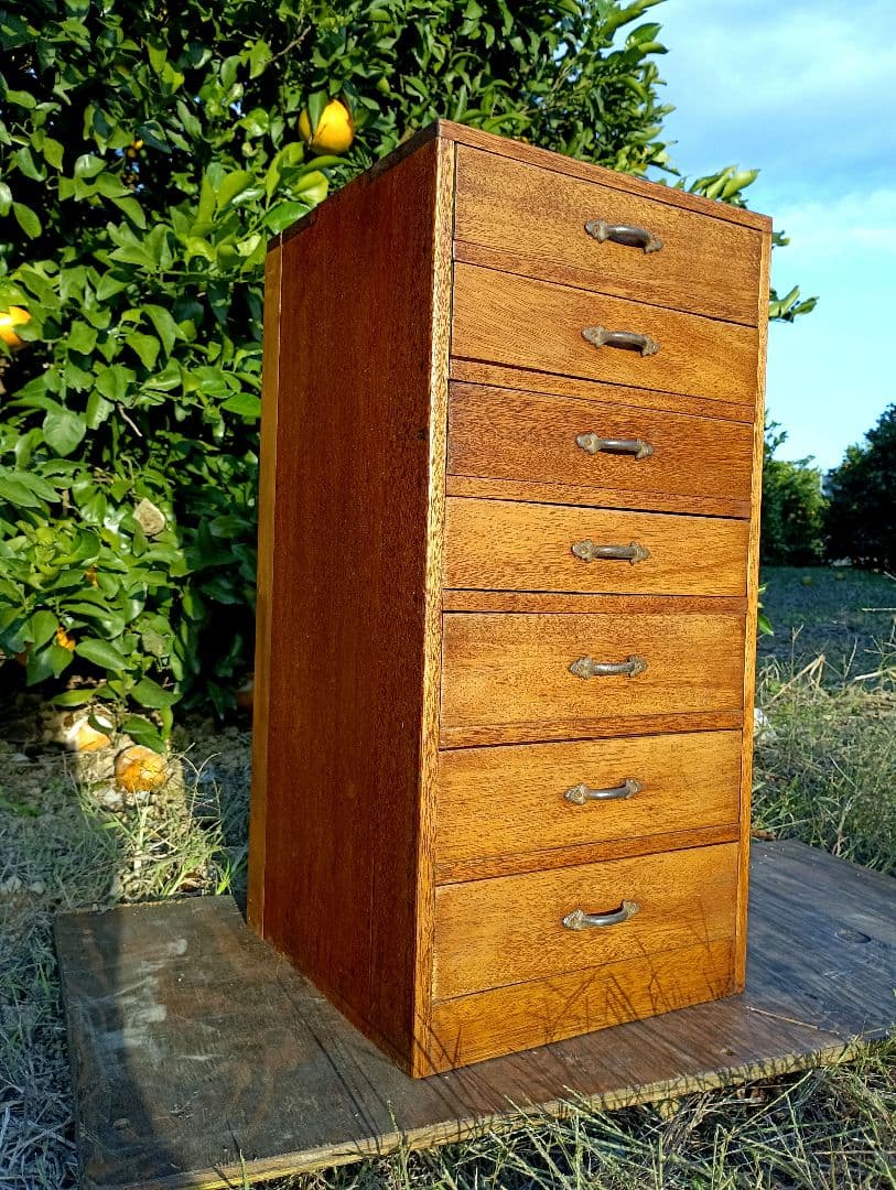 アンティーク　大正　チェスト　鍛鉄　ハンドル　７段　収納　サイドテーブル　骨董