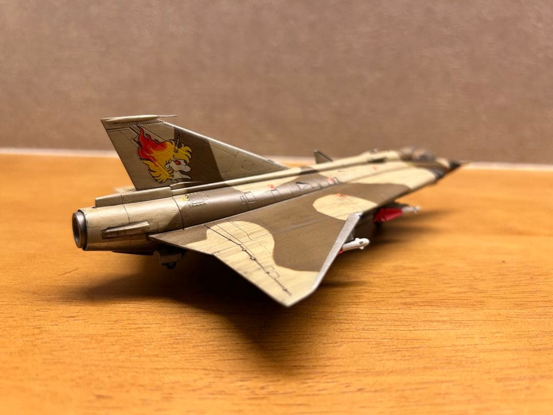 【全塗装完成品】1/72 J-35 サーブ　ドラケン　風間真機　エリア88