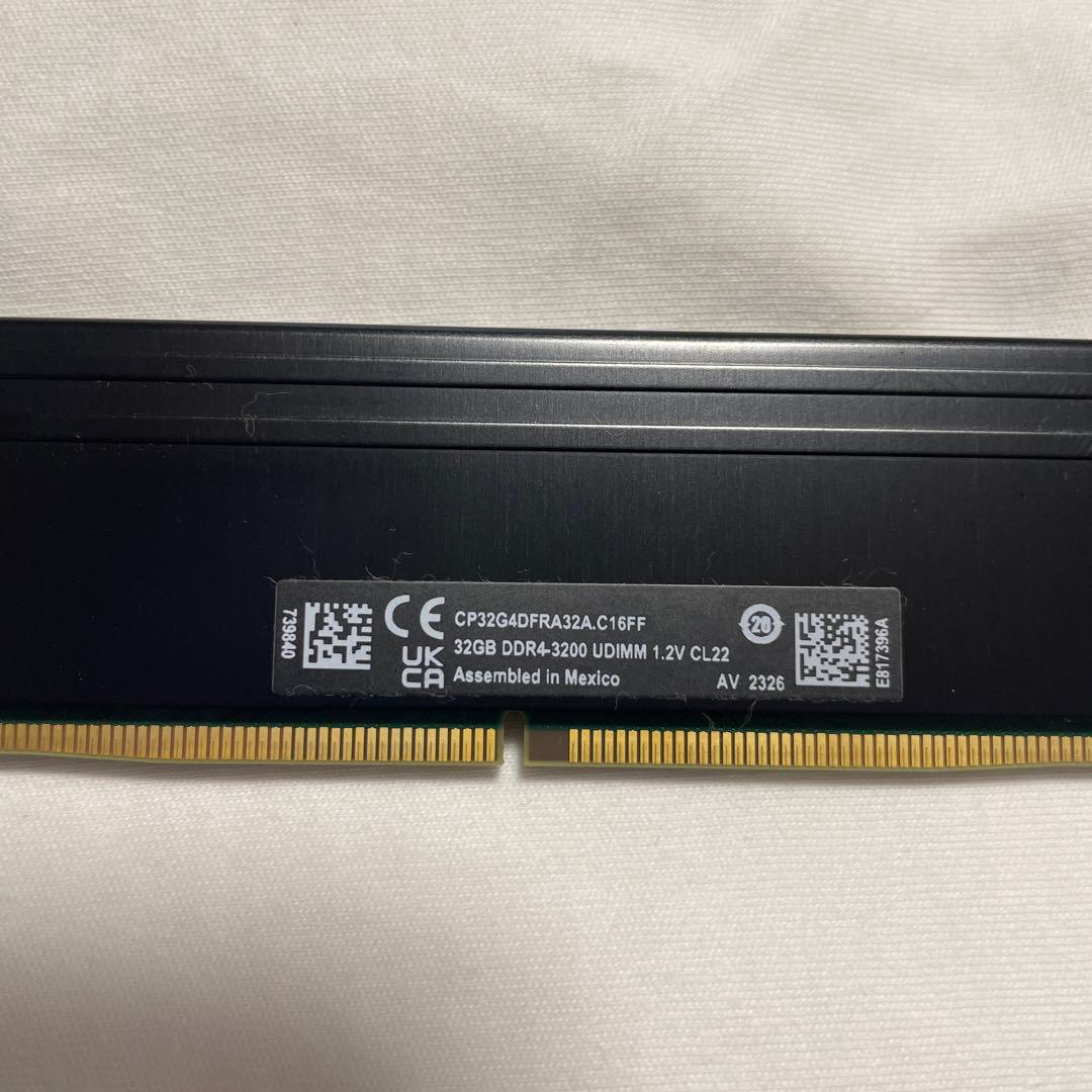 クルーシャル32GB ddr4-3200 型番　CP32G4DFRA32A