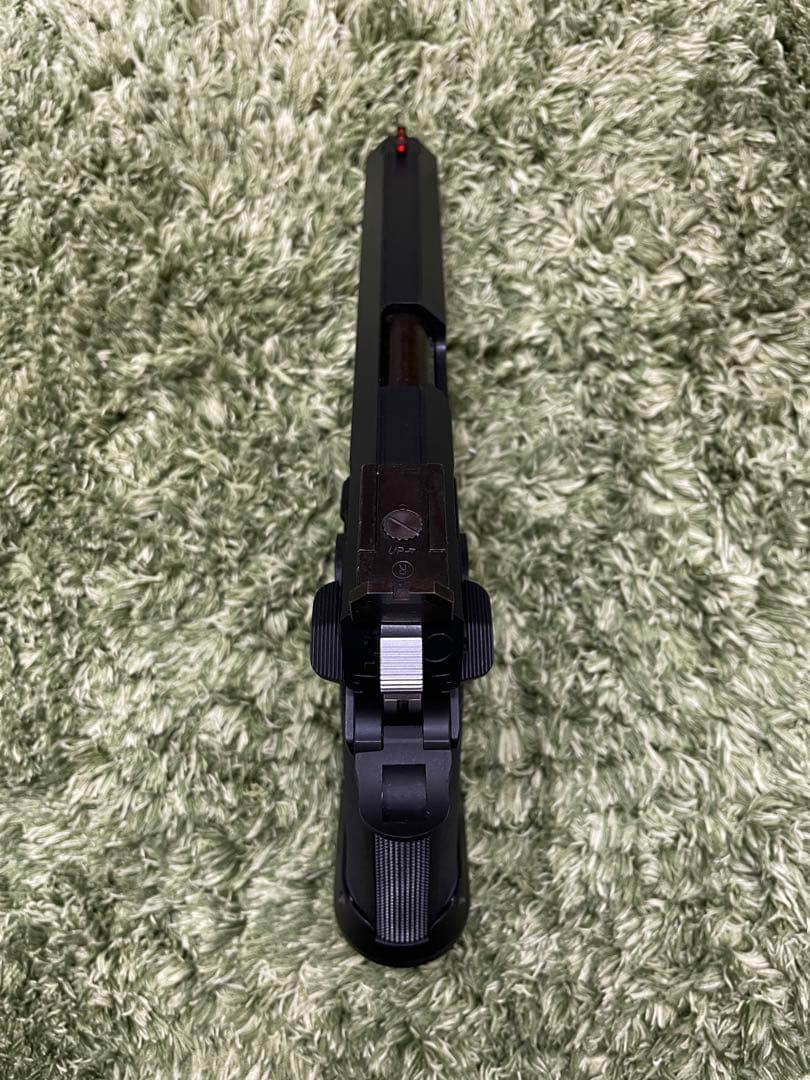 ウエスタンアームズ　INFINITY ガスガン ブラック 予備マガジン１本付き