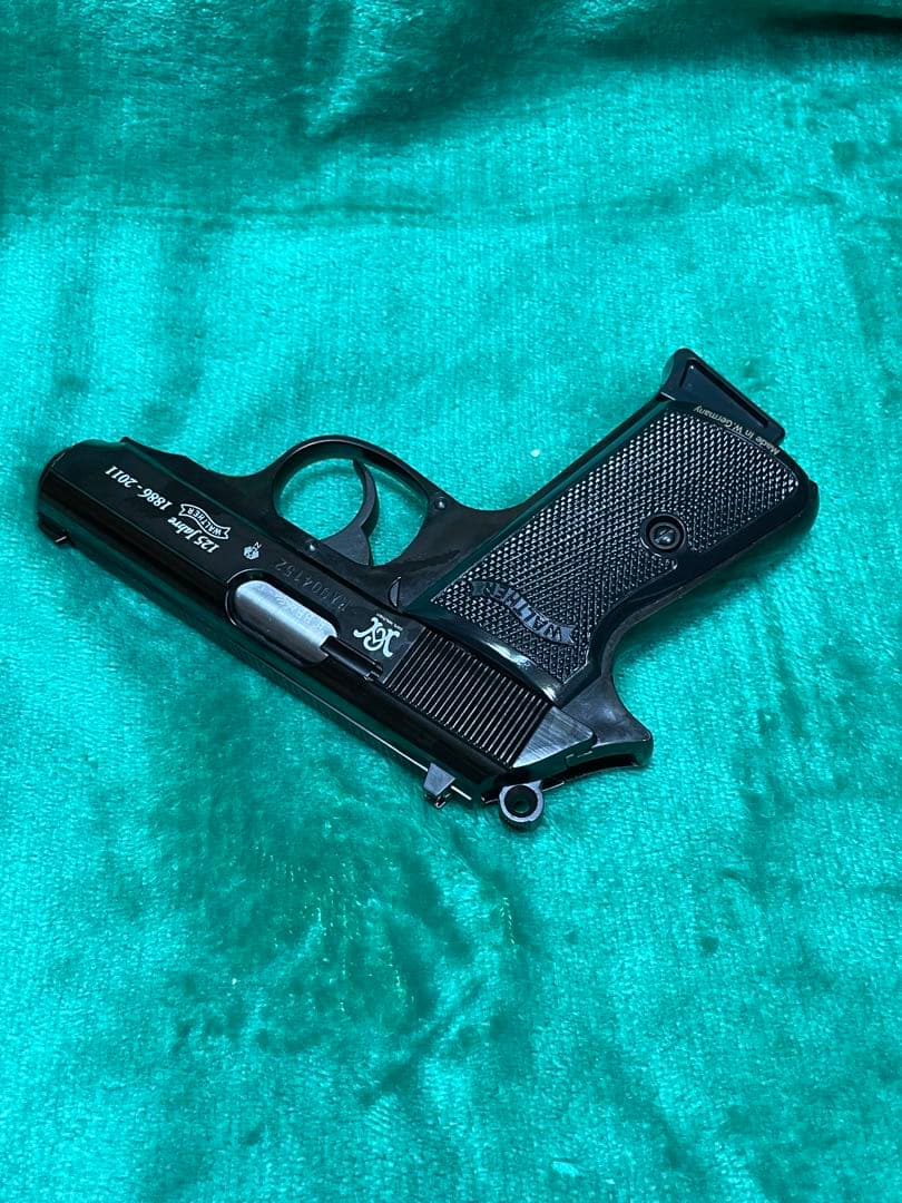 カール・ワルサー PPK/Sモデル ブラック