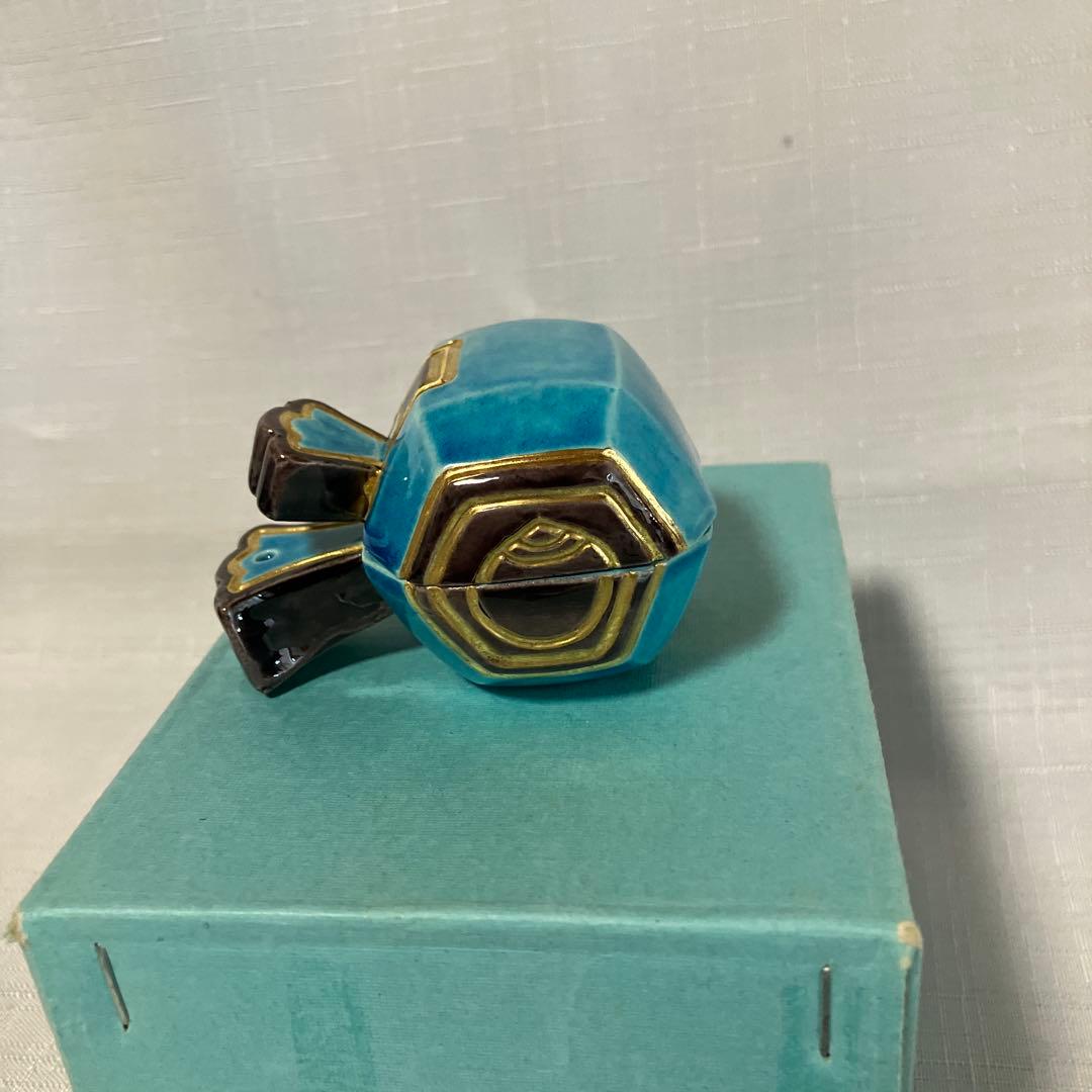 茶道具　中村翠嵐　香合　『小槌』　交趾焼