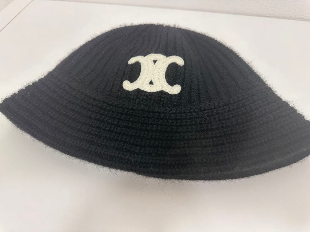 CELINEセリーヌ トリオンクロシェハット　ニット帽子　バケットハット