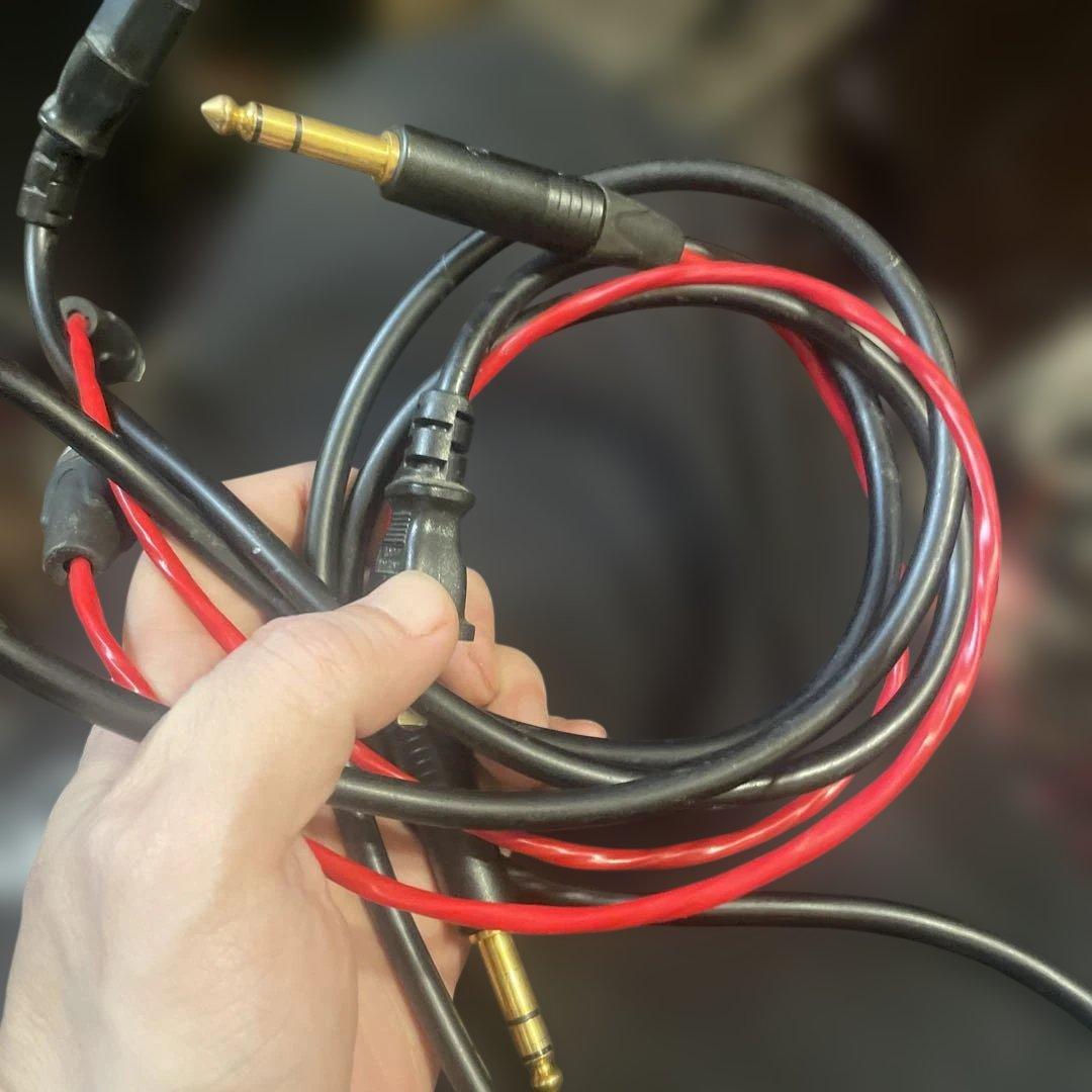 HUKS ueken@mac.com製ヘッドホンアンプ