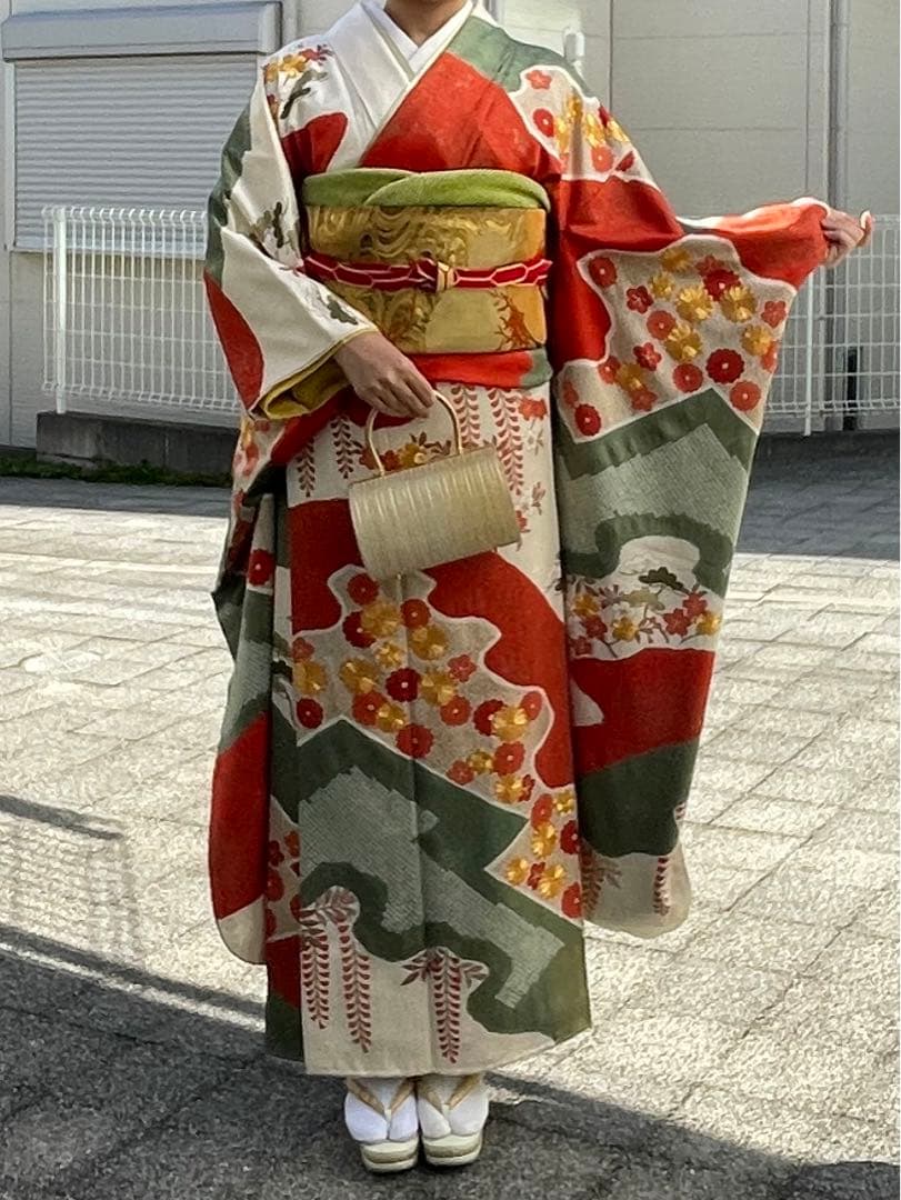 正絹　振袖　長襦袢　袋帯3点セット　古典柄　白系