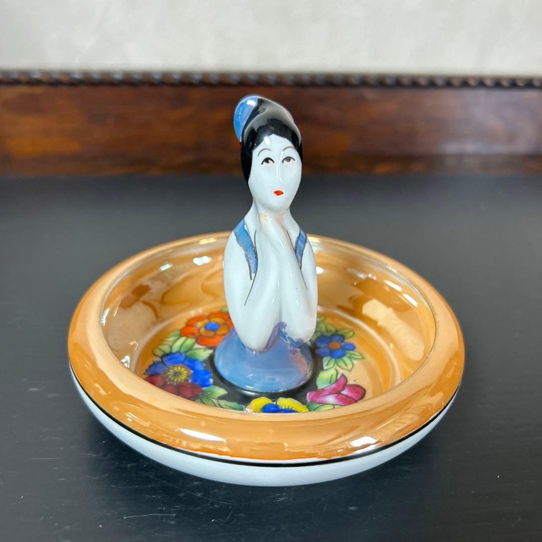 オールドノリタケ　アールデコレディ ラスター彩　ピントレー　小物入れ