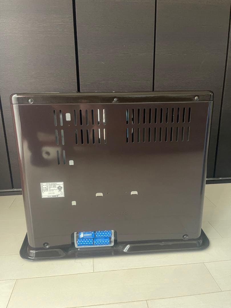 石油ストーブ 青い燃料タンク付き