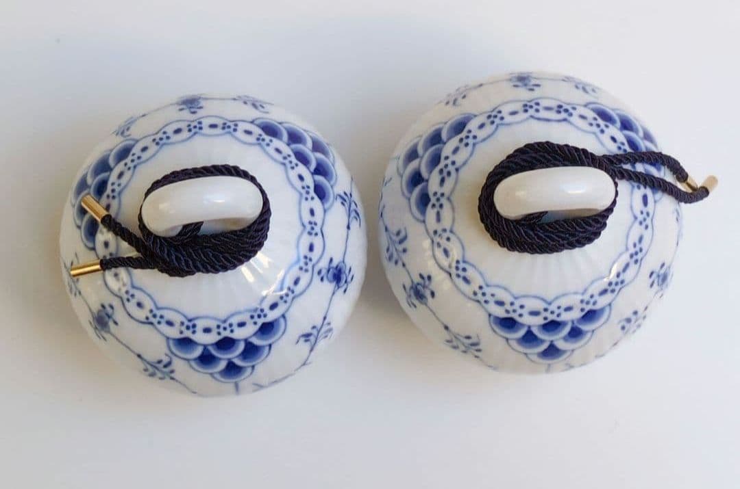 ロイヤルコペンハーゲン　ブルーフルーテッド ハーフレース オーナメント２個