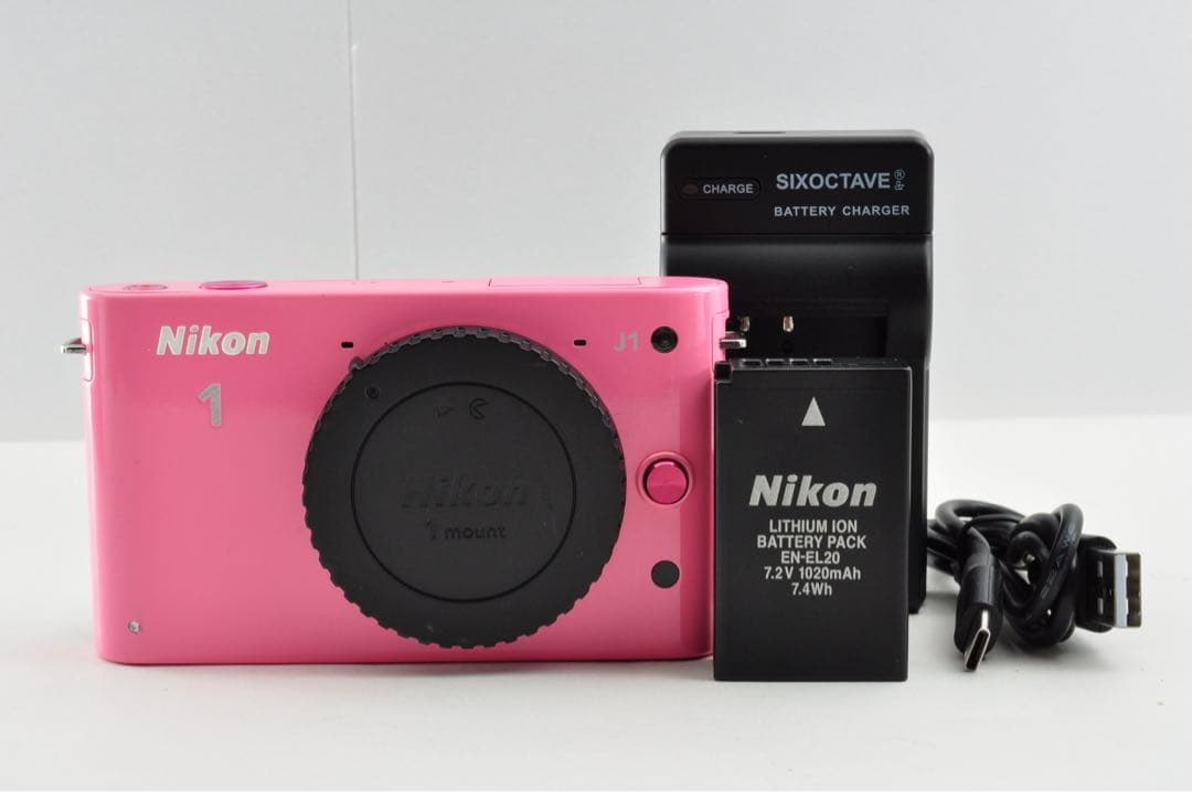 美品　Nikon 1 J1 ピンク ショット数2203回　ミラーレス 一眼