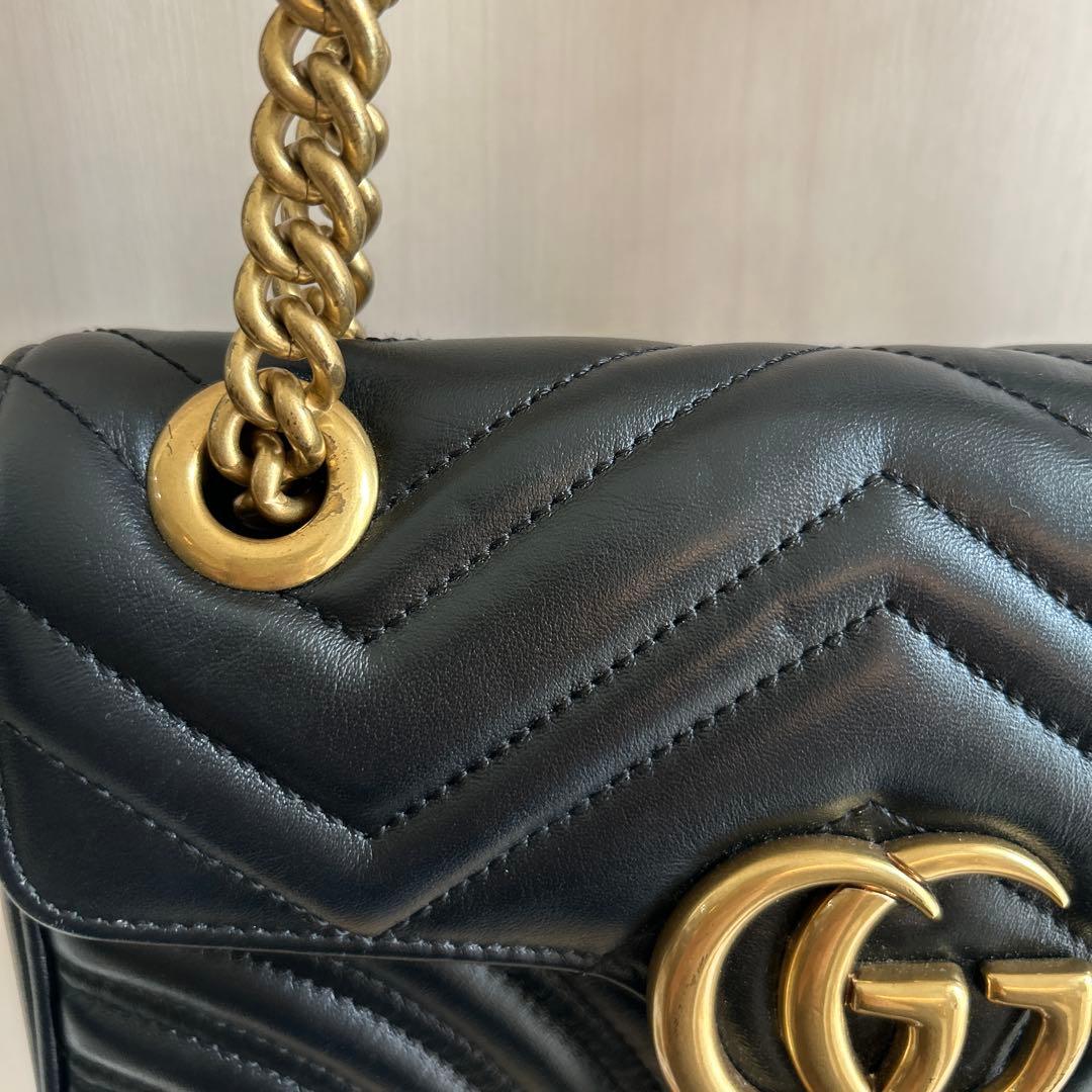 GUCCI マーモント　キルティングショルダーバッグ