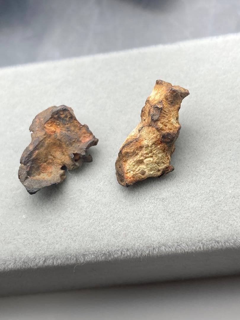 イミラック隕石原石2個