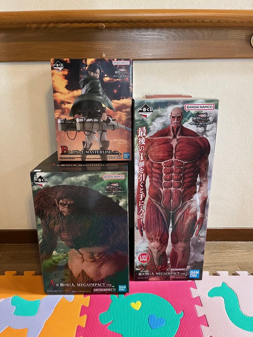 進撃の巨人　1番くじ　A賞B賞ラストワン➕