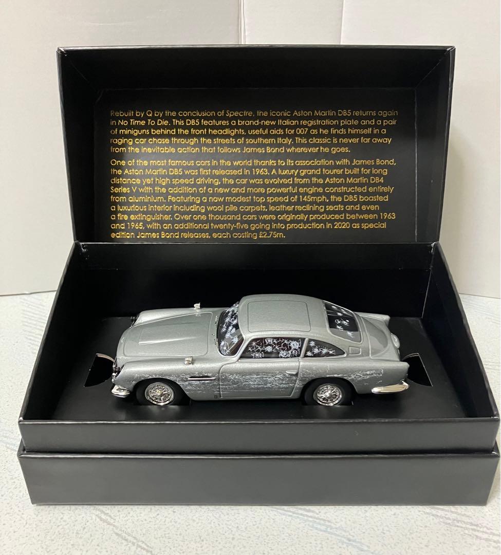 ジェームズボンド　アストンマーティン　DB5　モデルカー 　1/36