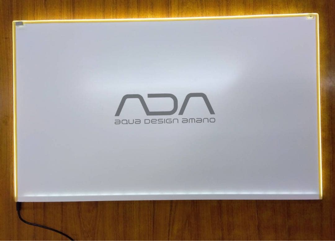 ADA LEDライトスクリーン　調光機能付き