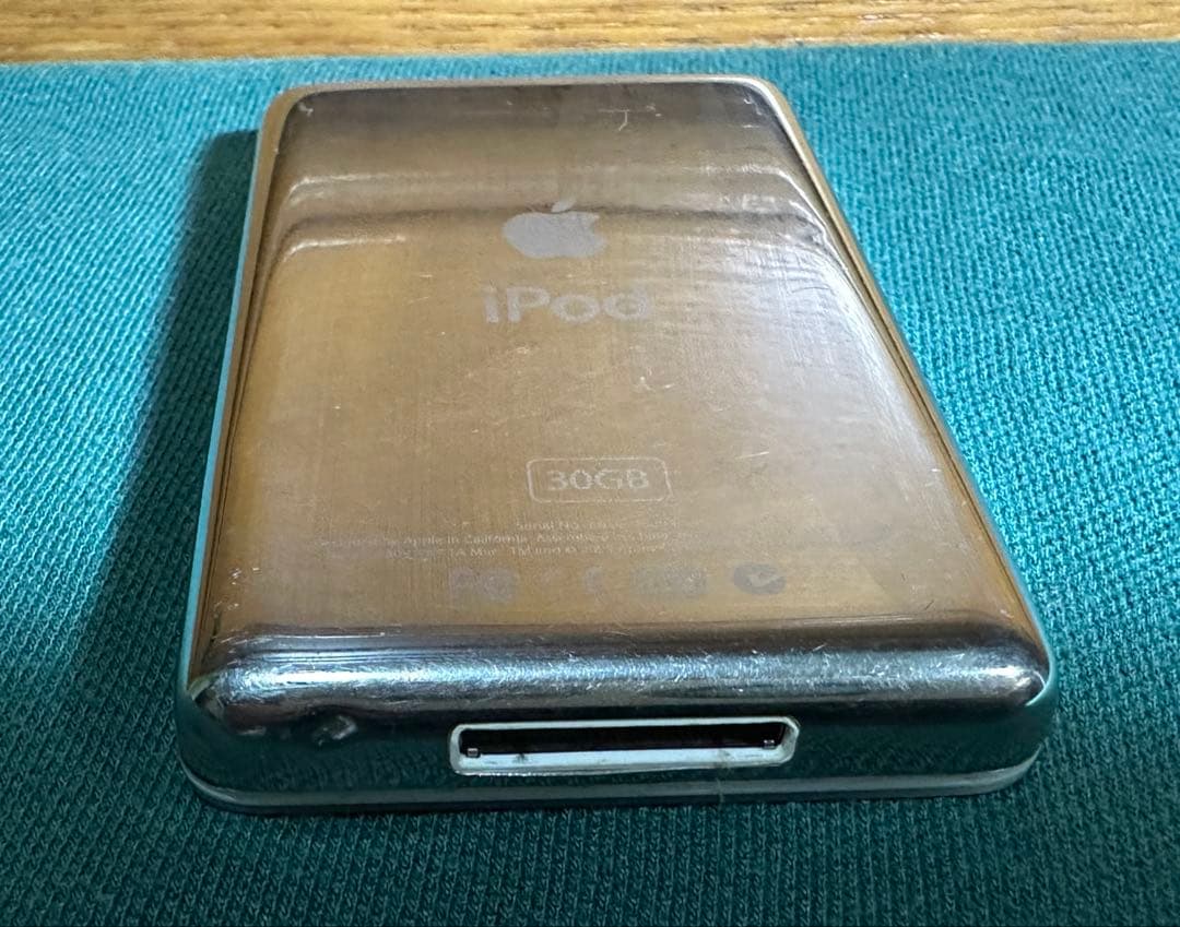 iPod Classic 5.5世代　30GB MA444J 新品バッテリー