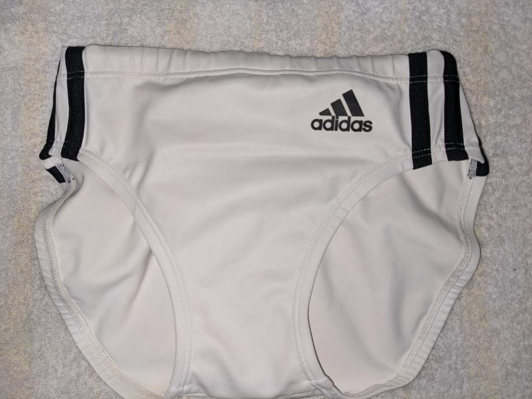 筑1015 adidas アディダス V型競パン サイズM R8252