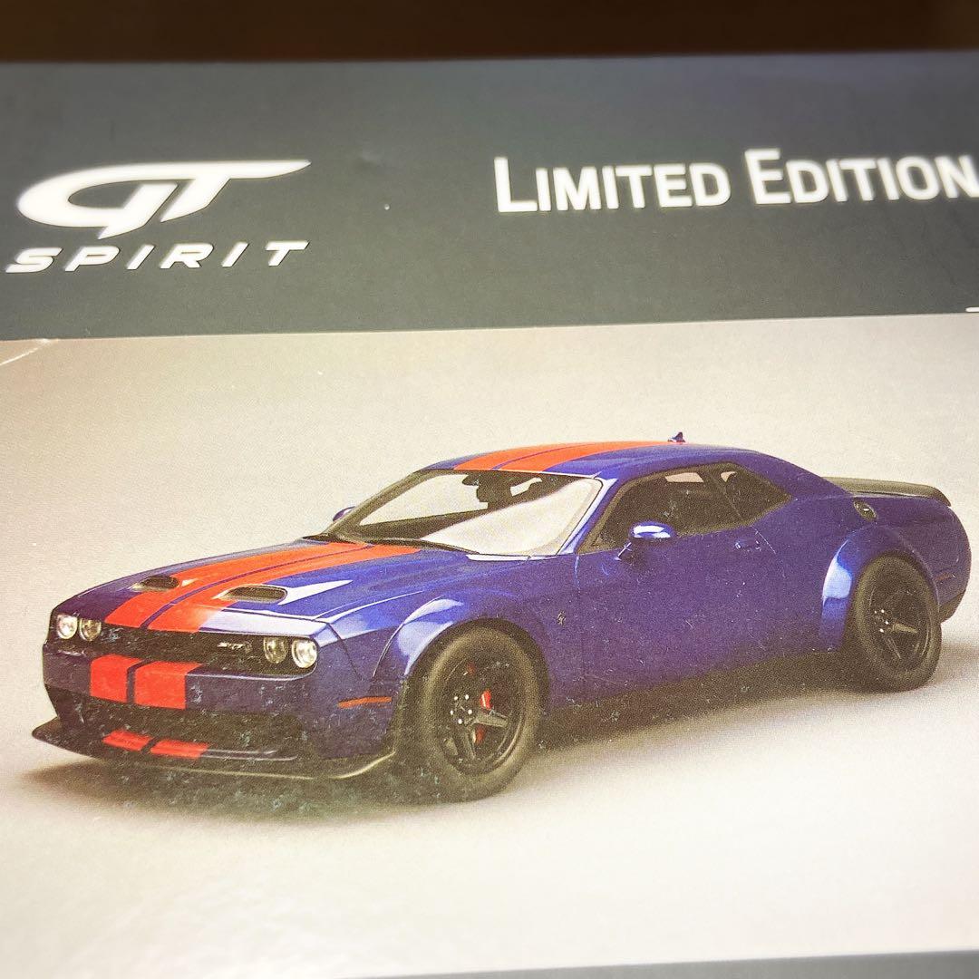 新品★ミニカー　アメ車　1/18ダッジチャレンジャー　GT362 GTスプリット
