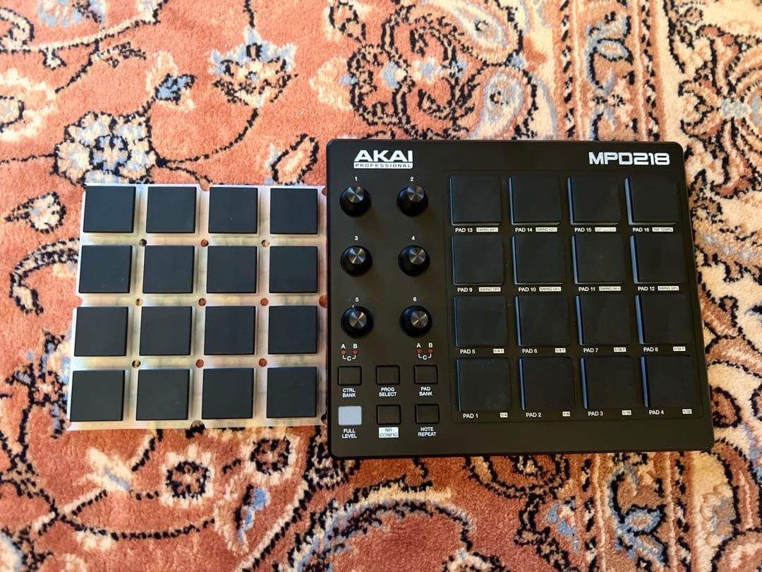 AKAI MPD218 感度アップカスタム済み　MIDIパッド