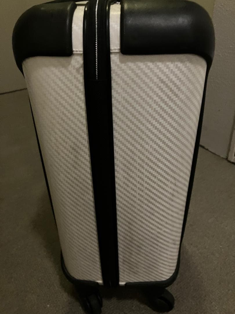 TUMI TEGRA-LITEテグラライト ホワイトスーツケース キャリーケース