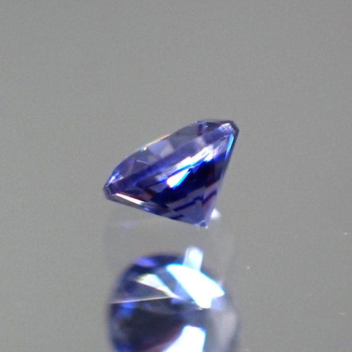 【アメリカ/サンベニト産】ベニトアイト