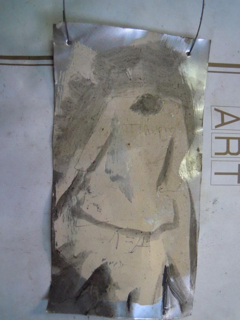 後ろすがたの女