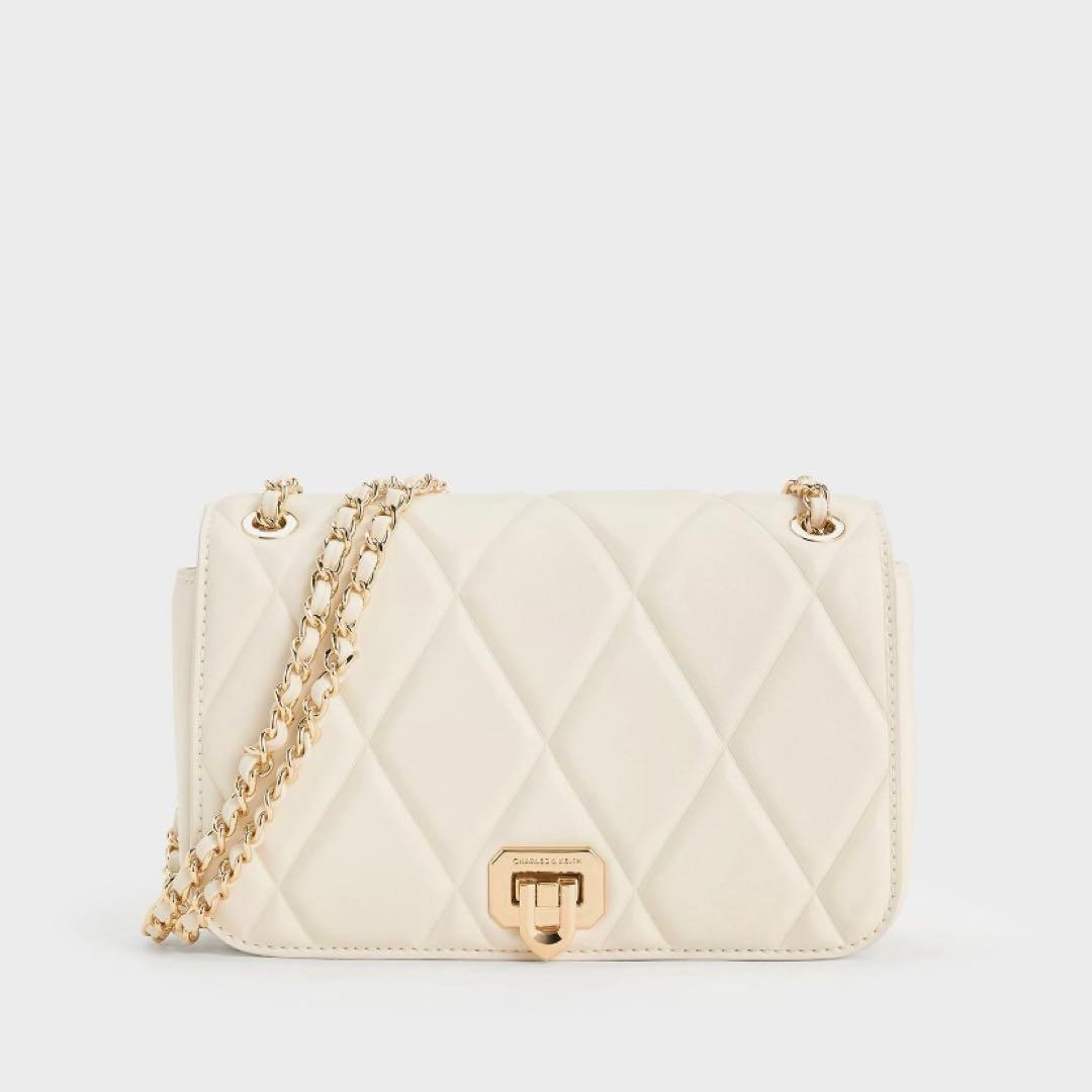 CHARLES & KEITH Arwen アルウェンキルトショルダーバッグ