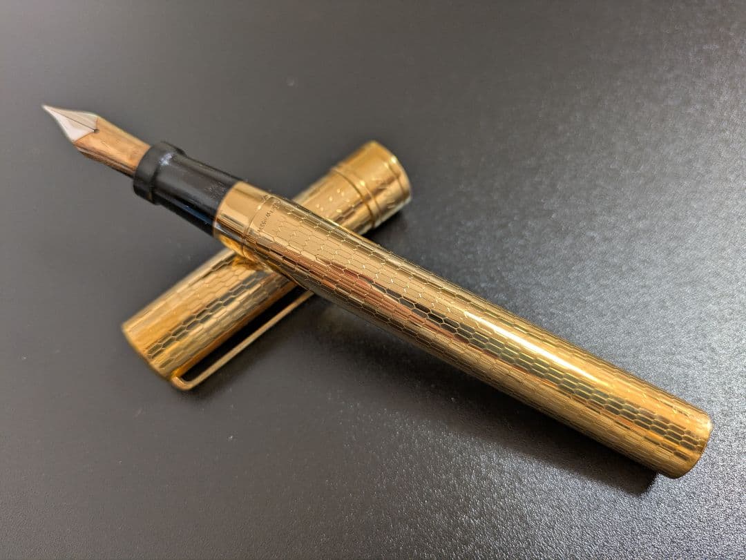 【蘭王様】【ソリッドゴールド】ラレックス　50周年万年筆　8金無垢　14金ペン先