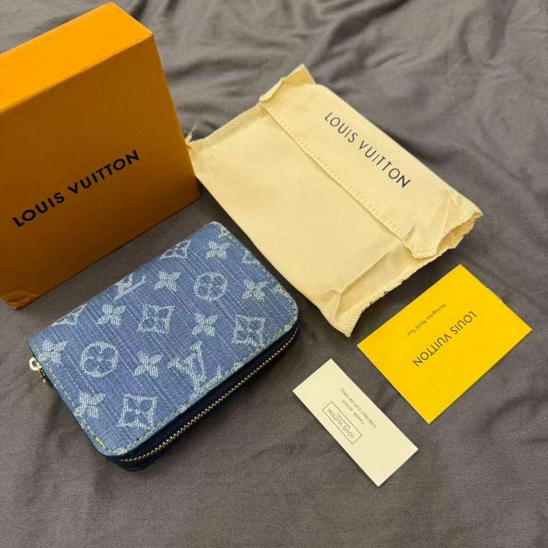 ✨早い者勝ち✨ 二つ折り財布