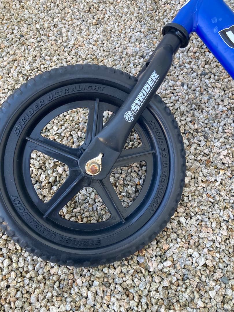 美品　STRIDER バランスバイク 12インチ 青　日本正規品