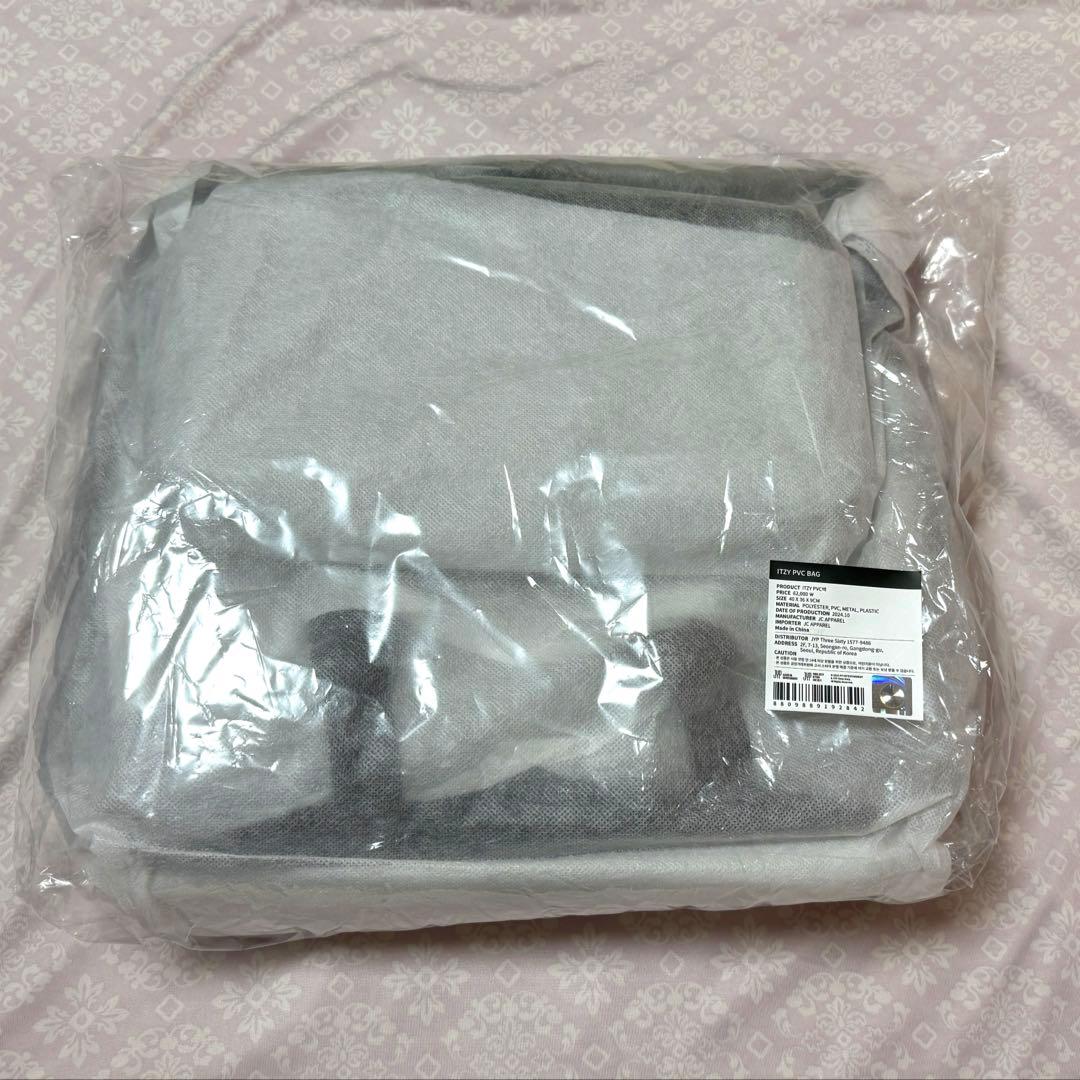 ITZY PVC バッグ