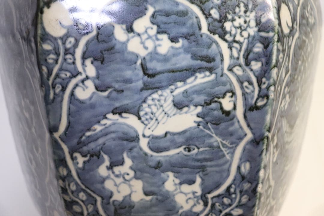 中国　染付六角瓶　鳳凰&雲鶴紋　送料込み1116