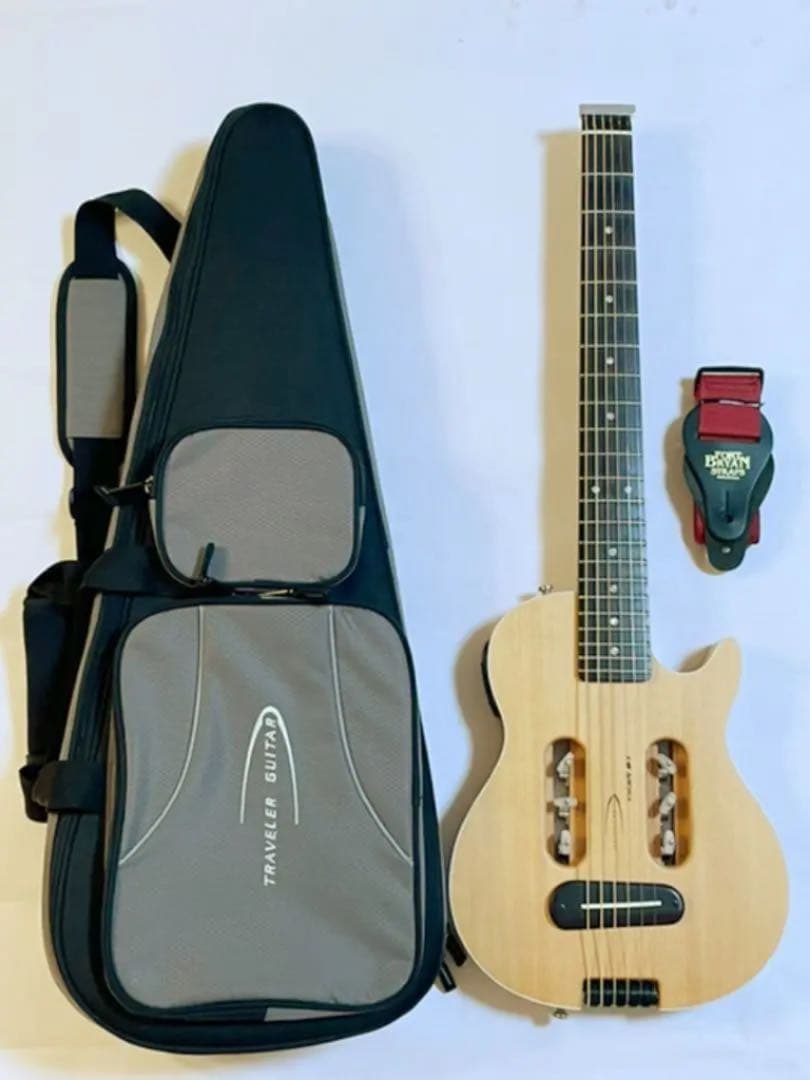 MK-II Steel Spruce ヘッドレスギター・ケース・ベルト